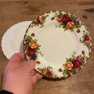 Royal Albert Old Country Roses 6" Bread and Butter Plates